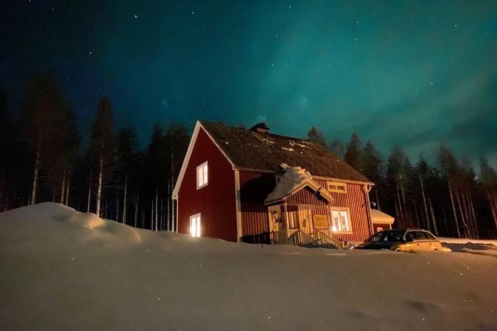 Cozy Home With Lake View-Free Wifi - Free Sauna Overkalix Екстер'єр фото
